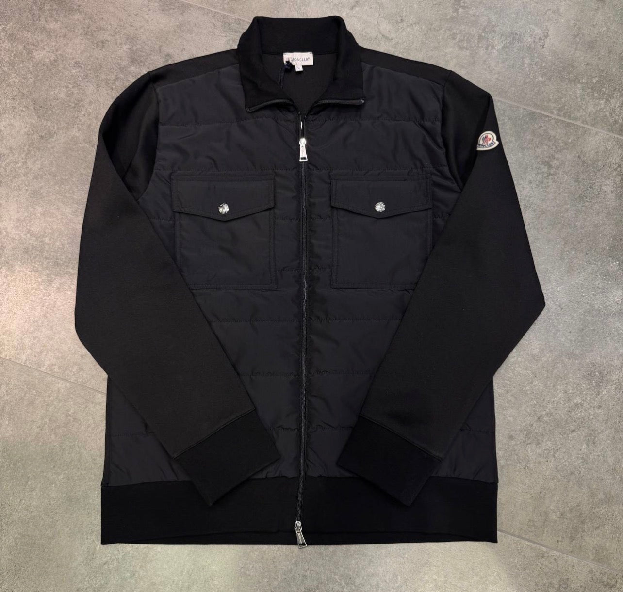 Moncler Jacket - 752