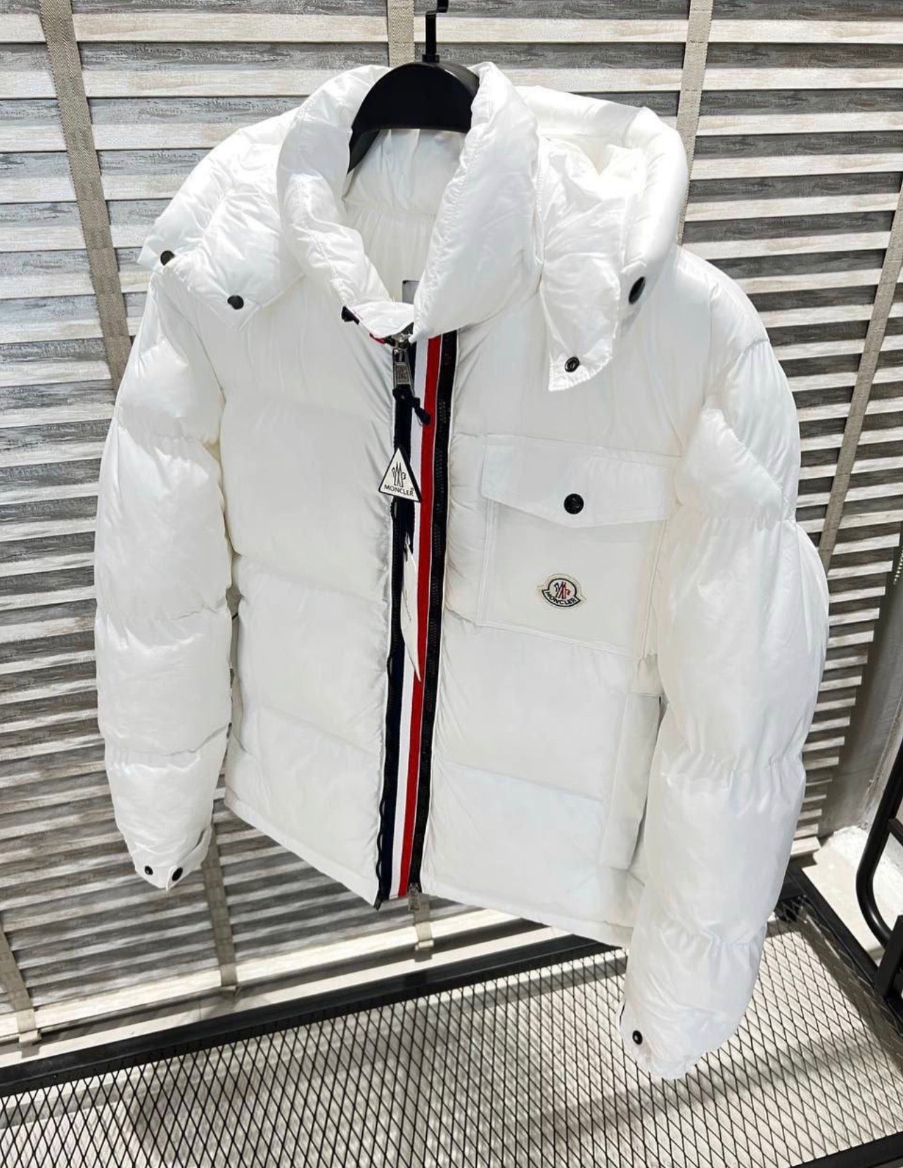 Moncler Jacket - 795