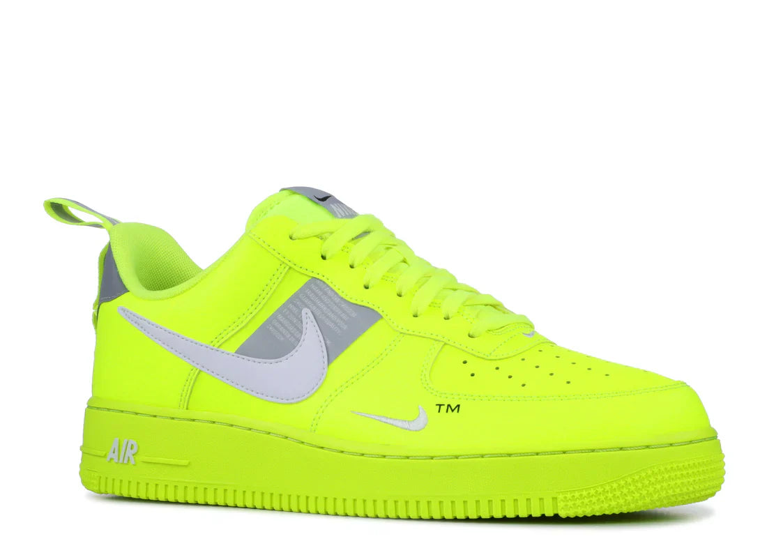 Nike Air Force 1 07 LV8 Utility Volt